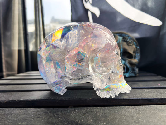 Dichroic crystal skull