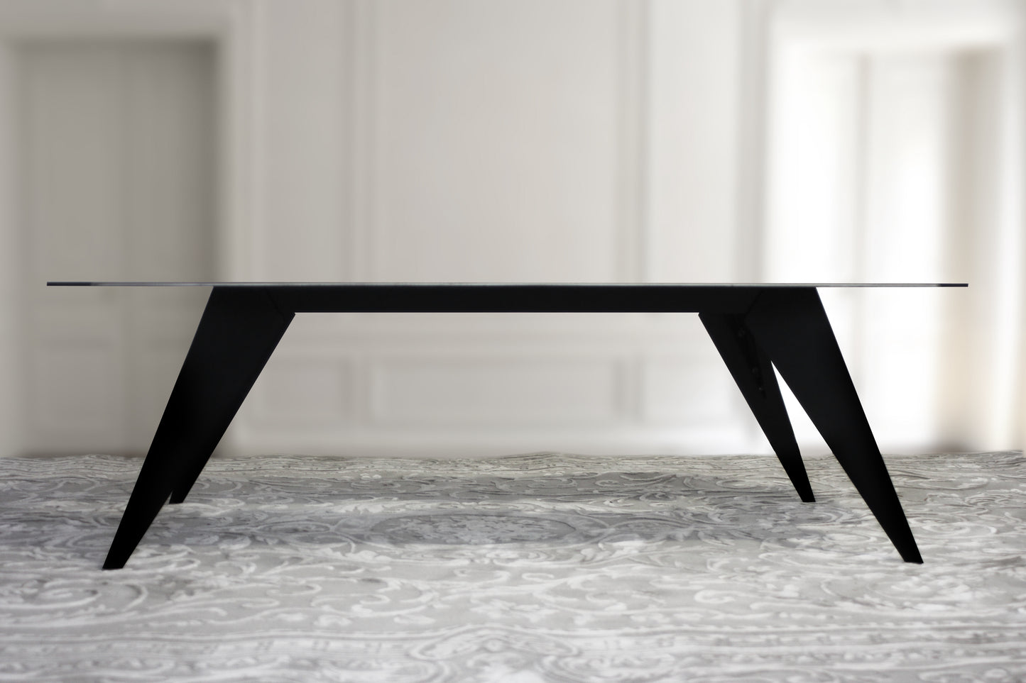 Razor table